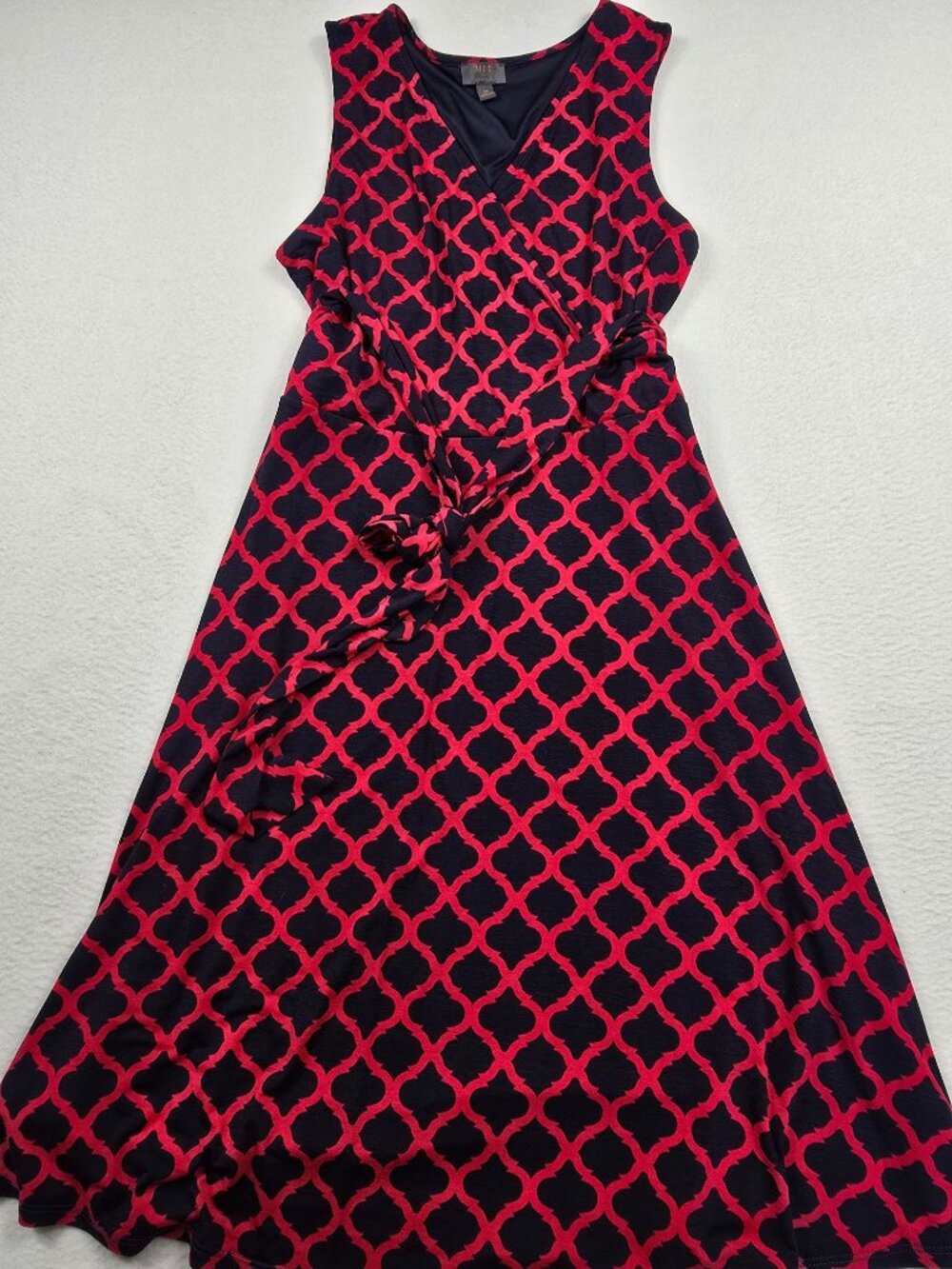 Mix by 41Hawthorn Medium Sleeveless Red Navy Geometric Wrap Midi Dress